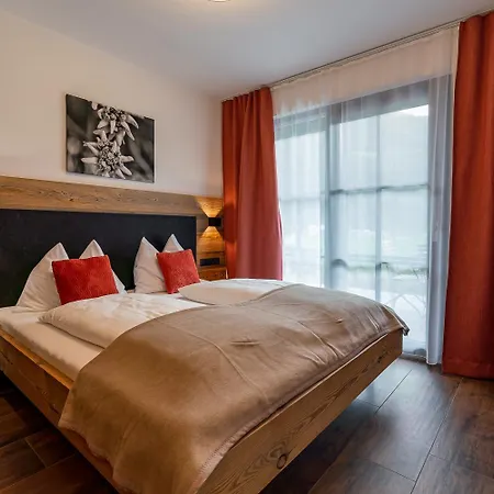 Edelweiss Alpesi faház *